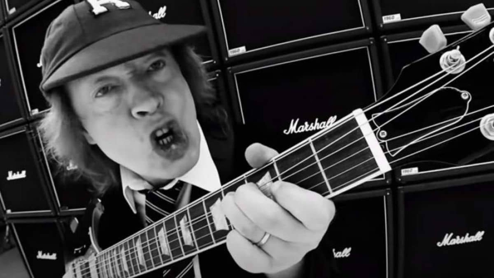 AC/DC, blesky, ktoré nikdy nezhasnú