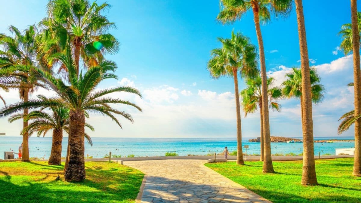 Dovolenka ako v exotickom rezorte: Cyprus a Grécko