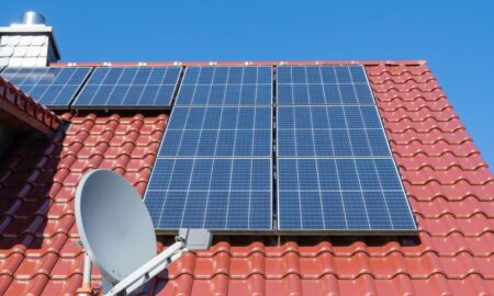 Koľko panelov potrebuje bežný dom na pokrytie ročnej spotreby elektrickej energie