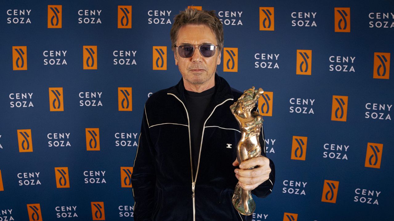 SOZA udelila prvú špeciálnu cenu Jean-Michelovi Jarreovi