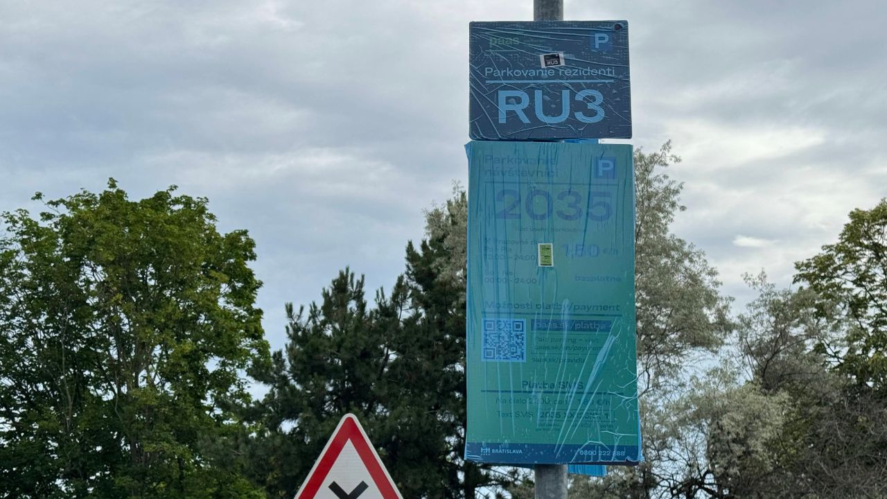 V Ružinove začne platiť nový parkovací systém PAAS, od 19. júna 2024