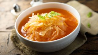 Kapustová polievka na chudnutie: Zázračný recept alebo len ďalší diétny mýtus?