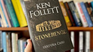 Tajomstvo Stonehenge ožíva v novej ságe Kena Folletta