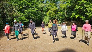 Projekt Walk and Talk chce pomôcť mladým ženám cez chôdzu, rozhovor a bezpečnú komunitu