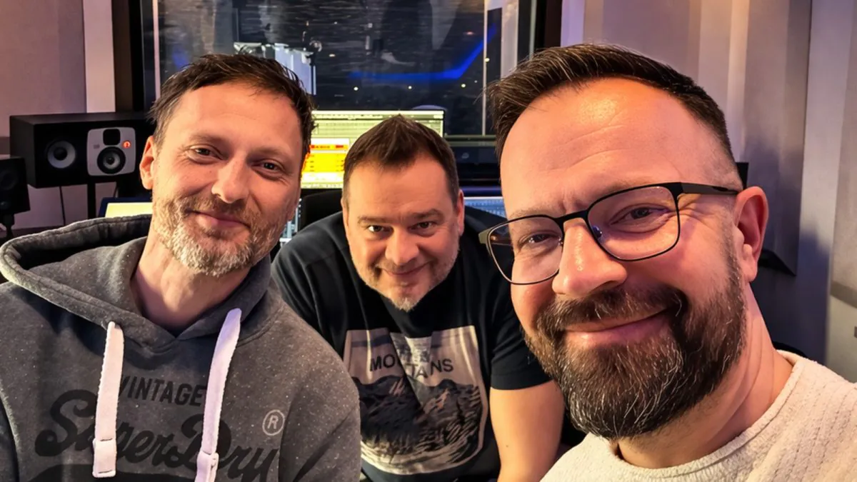 robert-burian-vydava-slovensku-novinku-som-doma-piesen-o-blizkosti-pokoji-a-pocite-istoty