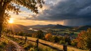 Septembrové počasie na Slovensku – slnečnú krajinu striedajú tmavé dažďové mraky